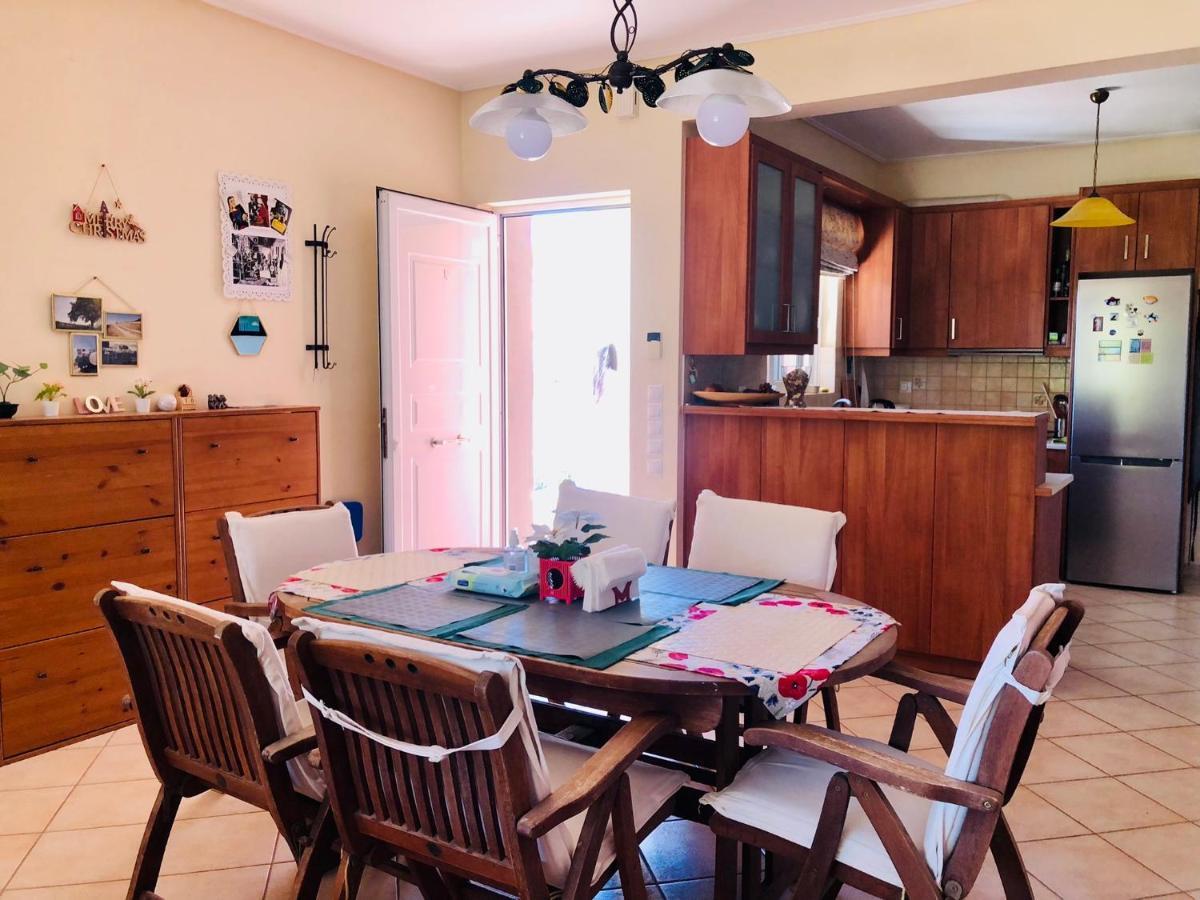 Chloe'S Sunrise Beach House Villa Atina Dış mekan fotoğraf